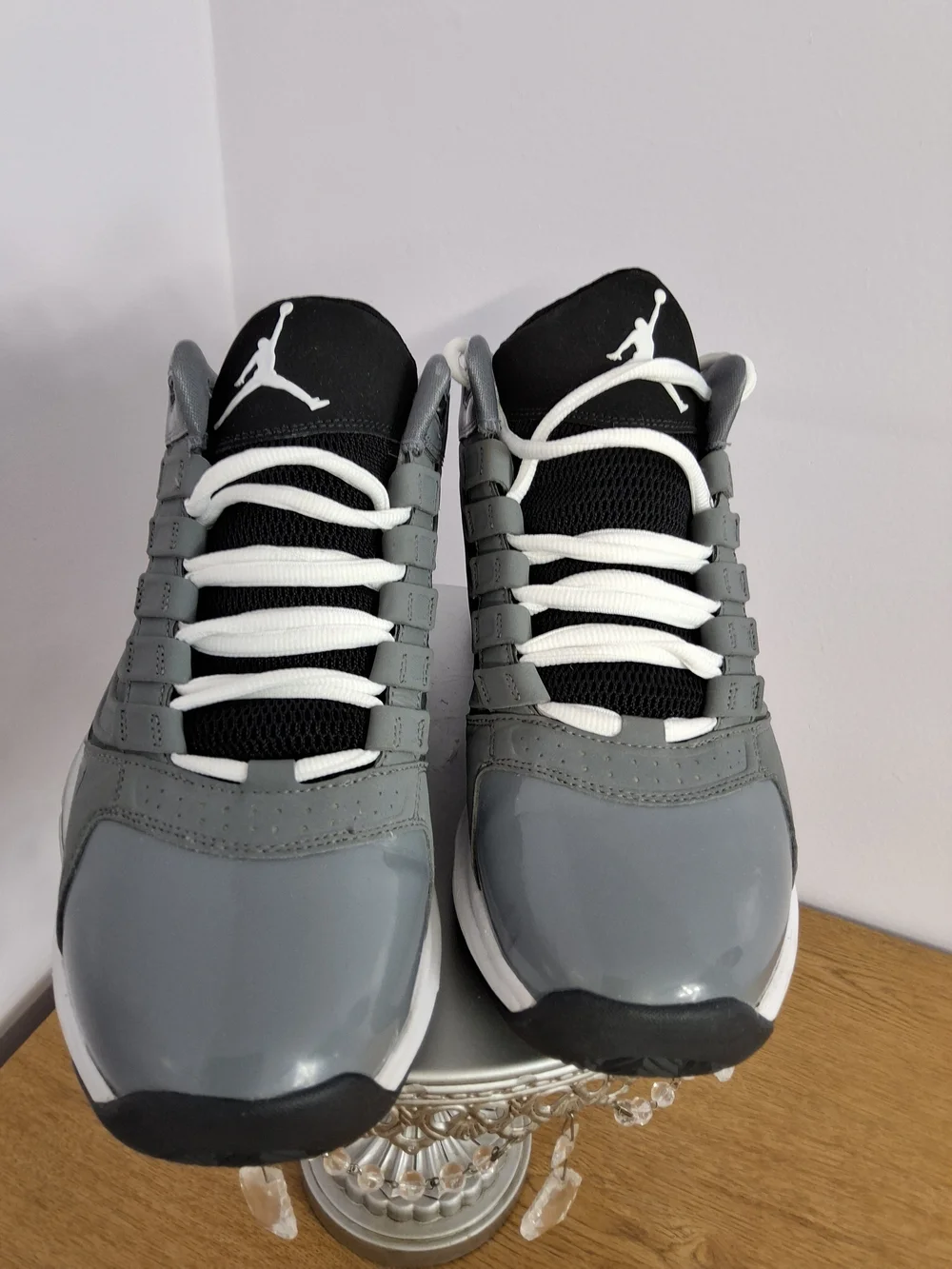 Nike Air Jordans 467893-002 Gray and Black Men's High-Top Sneakers Size 8